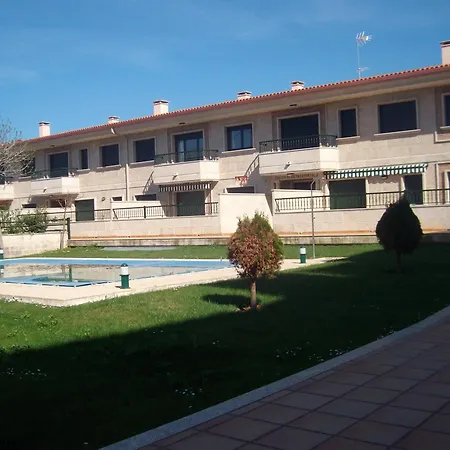 En A Revolta, Apartment *