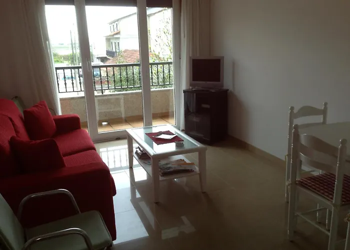 En A Revolta, * Sanxenxo